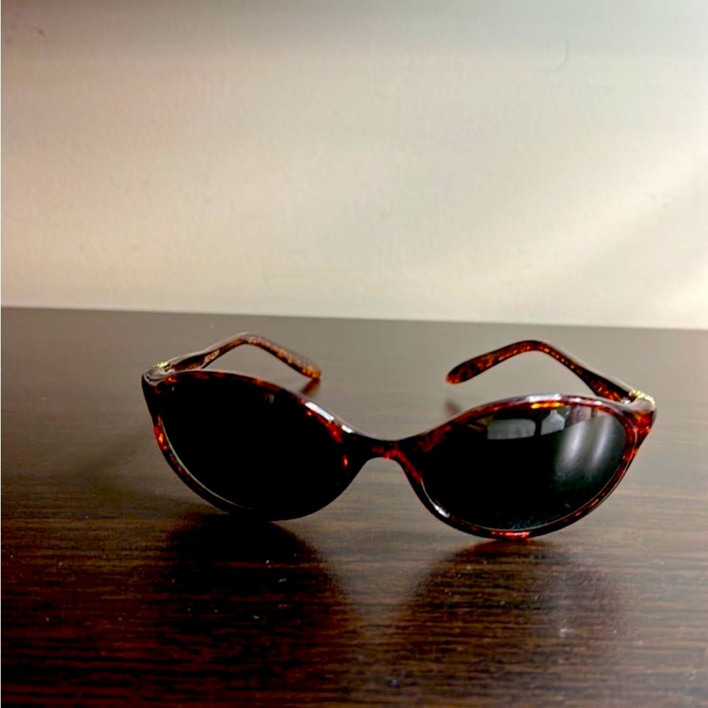 Vintage Revlon sunglasses women